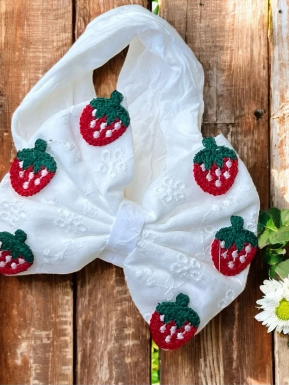 Strawberry Eyelet Lace Baby Bow Headband Newborn Toddler